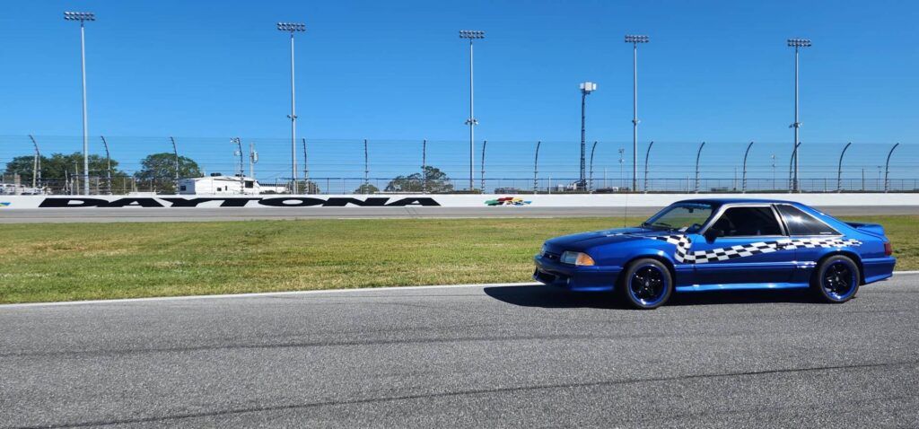 1988 Ford Mustang LX - Photo 6 of 24