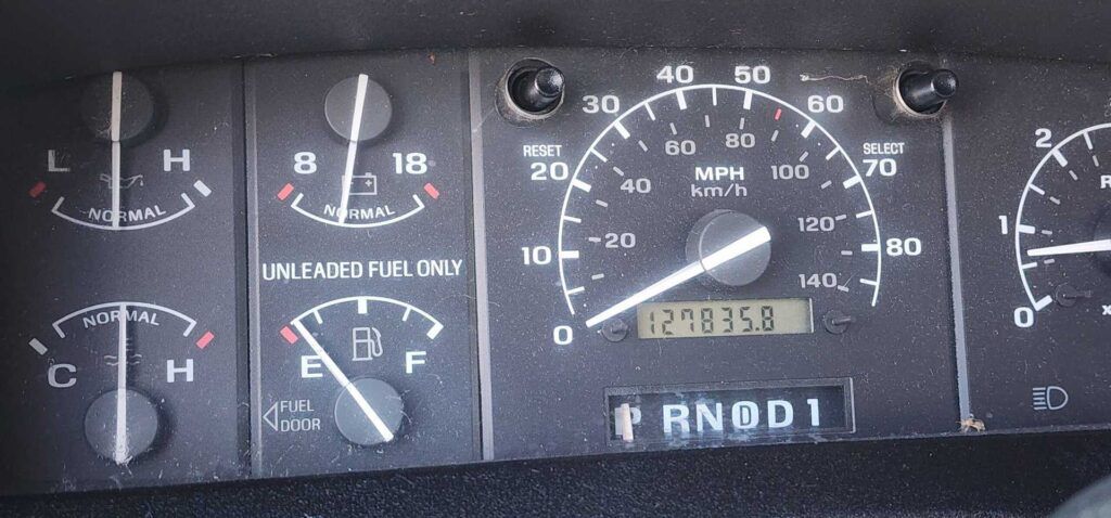 1992 Ford F-150 XLT 4x4 - Photo 6 of 15