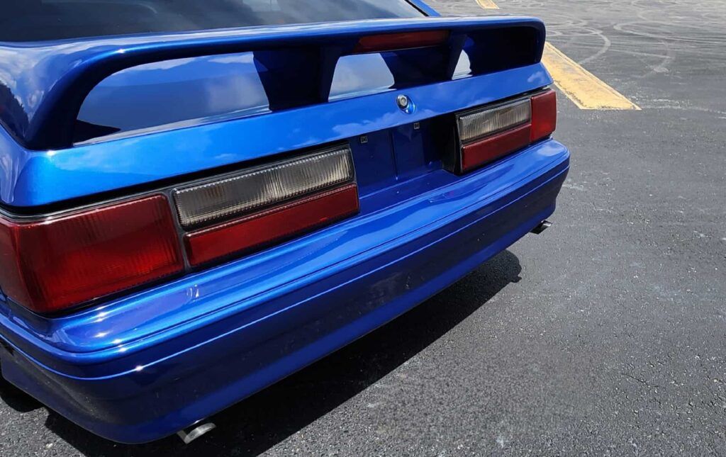 1988 Ford Mustang LX - Photo 10 of 24
