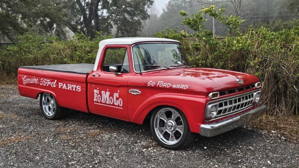 1965 Ford F100 Custom Cab - Photo 8 of 30