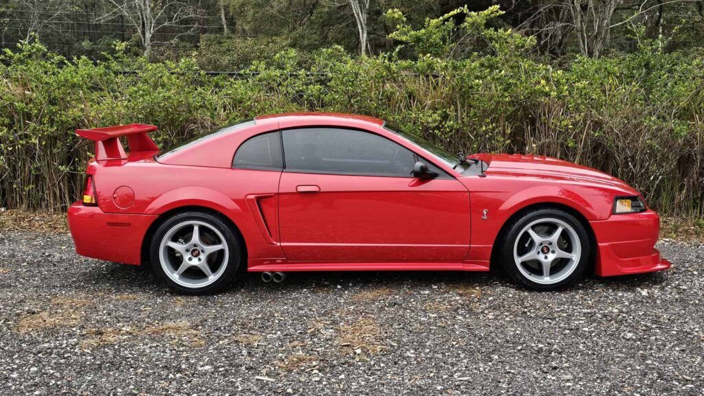1999 Ford Mustang SVT Cobra - Photo 10 of 33