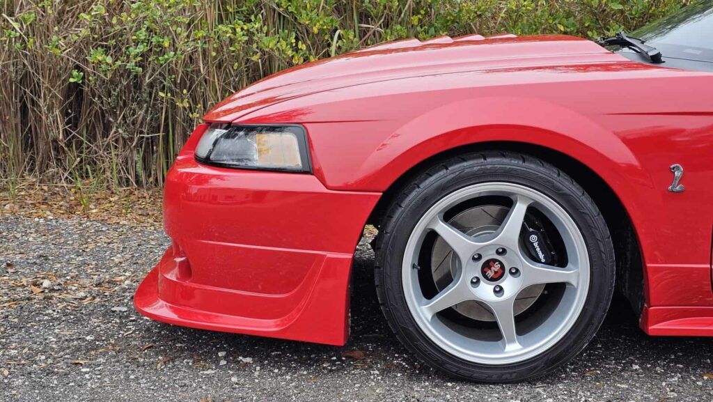 1999 Ford Mustang SVT Cobra - Photo 25 of 33