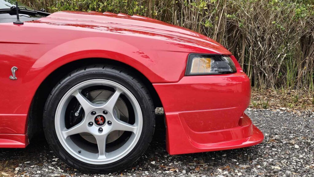 1999 Ford Mustang SVT Cobra - Photo 26 of 33