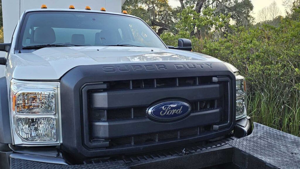2016 Ford F-550 SuperCab XL Enclosed Service Truck - Photo 8 of 110