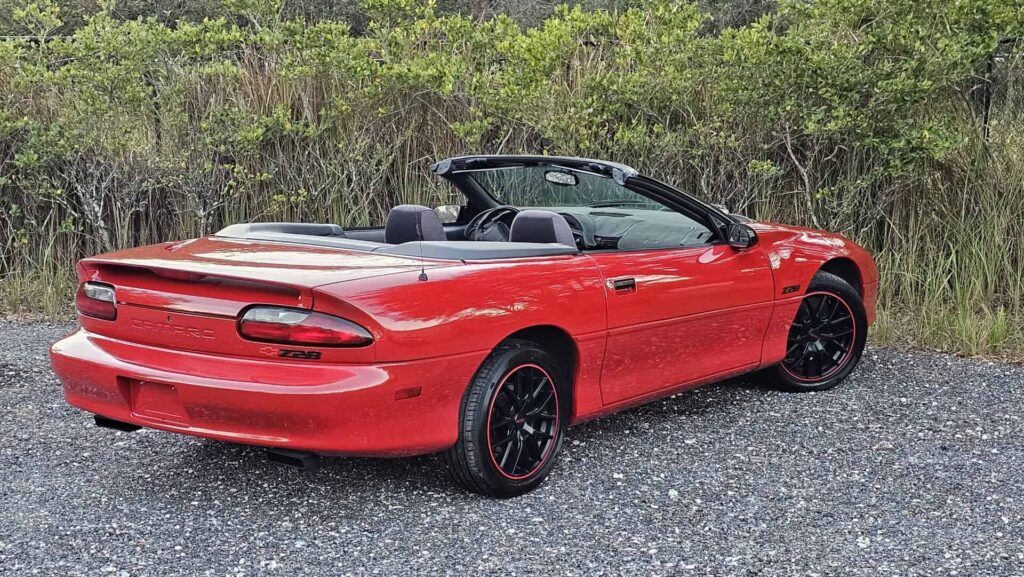 1994 Chevrolet Camaro Z28 Convertible - Photo 9 of 83
