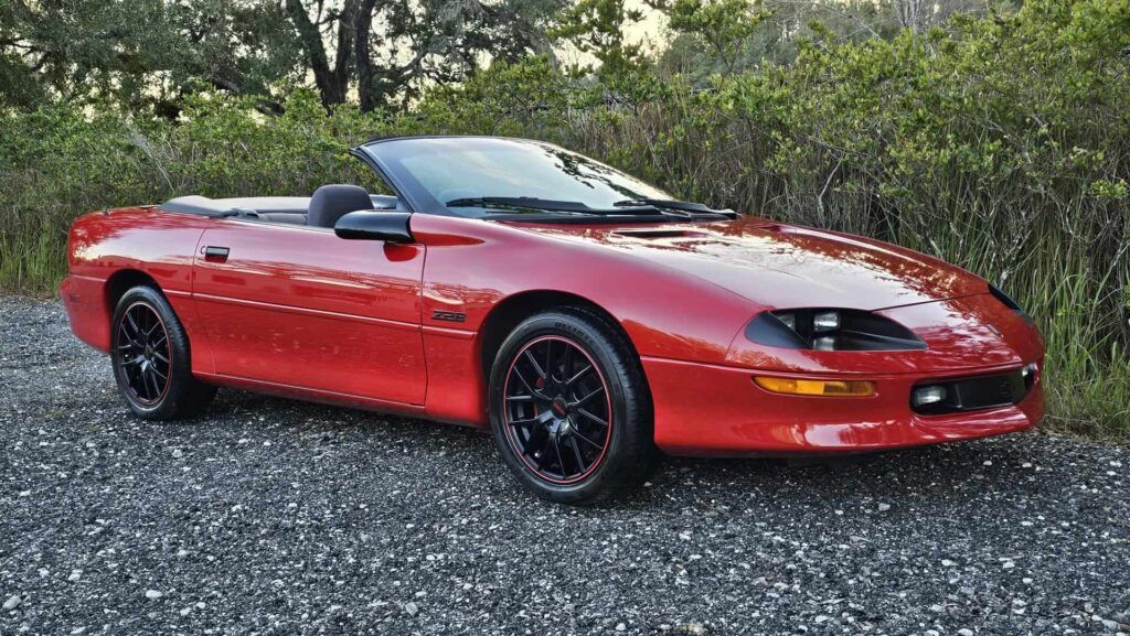 1994 Chevrolet Camaro Z28 Convertible - Photo 11 of 83