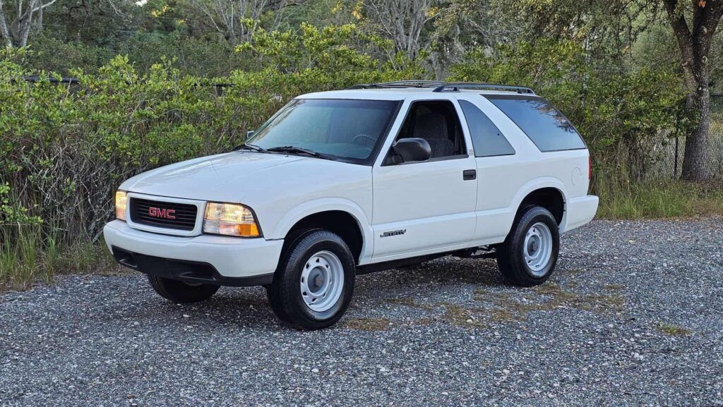 2001 GMC Jimmy SLS - Photo 20 of 85