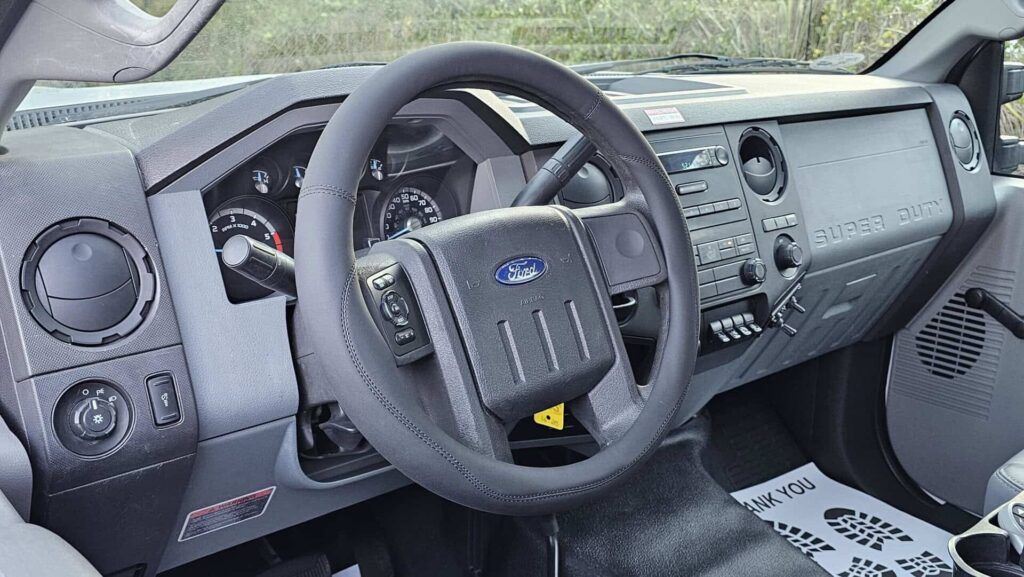 2012 Ford F-450 4x4 Super Duty Bucket Truck - Photo 23 of 89