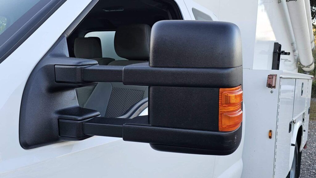 2016 Ford F-550 SuperCab XL Enclosed Service Truck - Photo 43 of 110