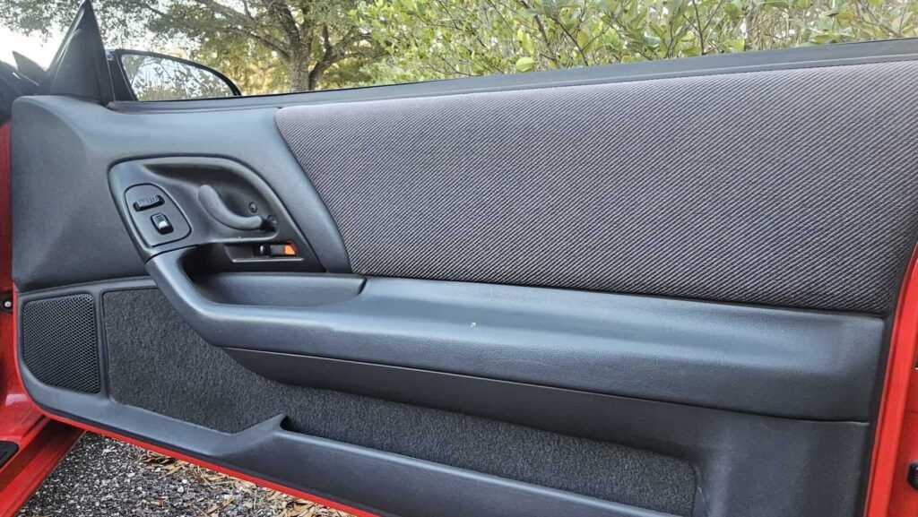 1994 Chevrolet Camaro Z28 Convertible - Photo 48 of 83