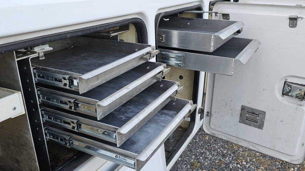 2012 Ford F-450 4x4 Super Duty Bucket Truck - Photo 50 of 89