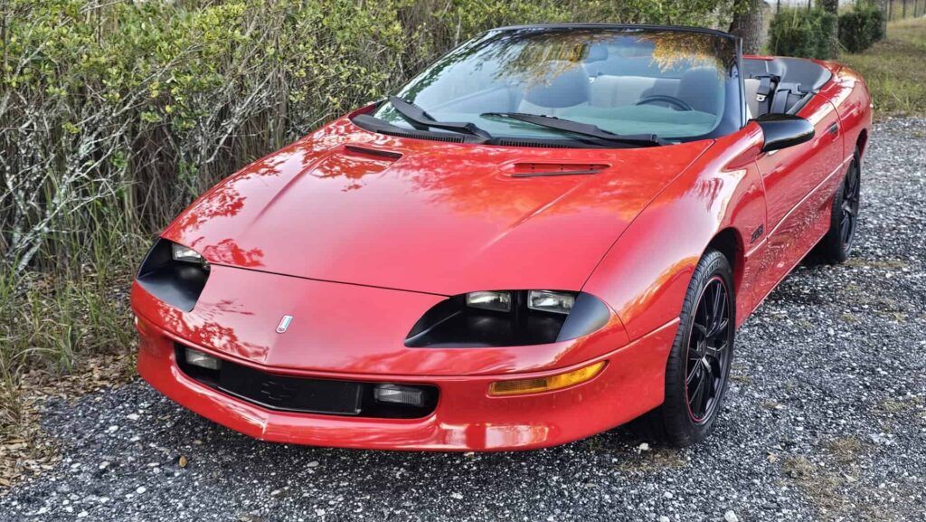 1994 Chevrolet Camaro Z28 Convertible - Photo 61 of 83
