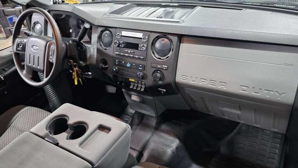 2016 Ford F-550 SuperCab XL Enclosed Service Truck - Photo 68 of 110
