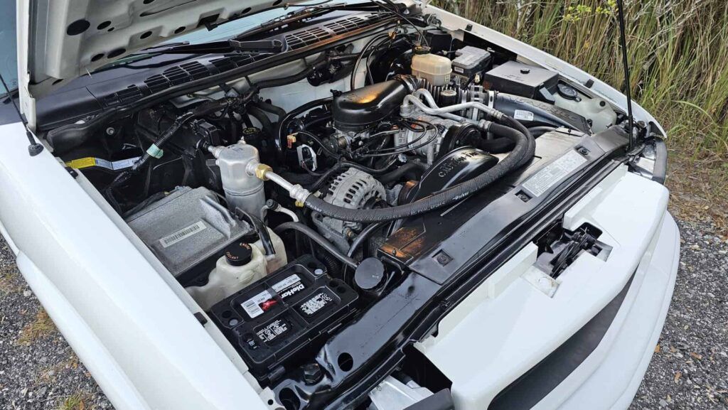 2001 GMC Jimmy SLS - Photo 70 of 85