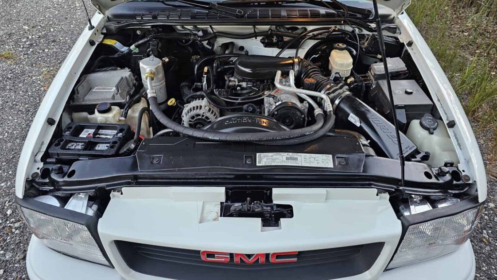 2001 GMC Jimmy SLS - Photo 71 of 85