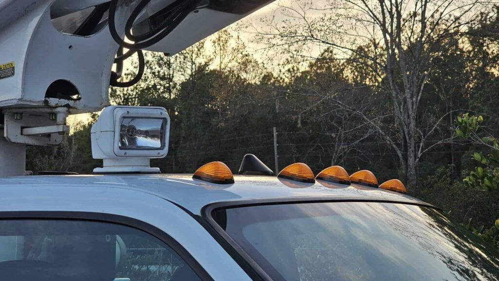2012 Ford F-450 4x4 Super Duty Bucket Truck - Photo 73 of 89