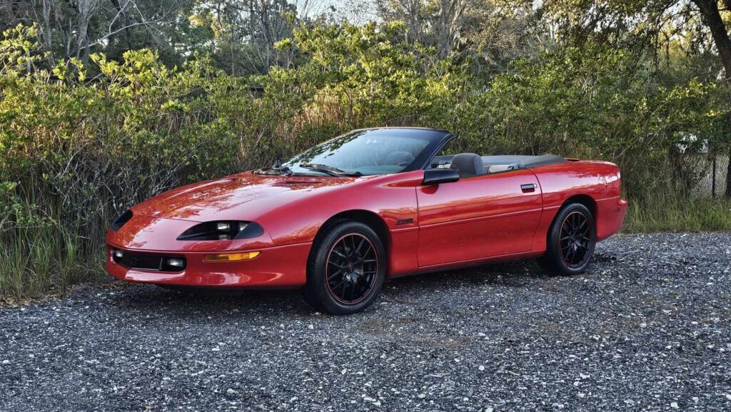 1994 Chevrolet Camaro Z28 Convertible - Photo 82 of 83