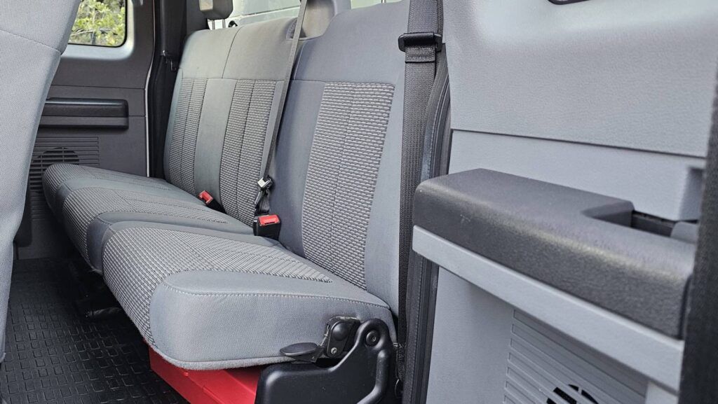 2016 Ford F-550 SuperCab XL Enclosed Service Truck - Photo 82 of 110