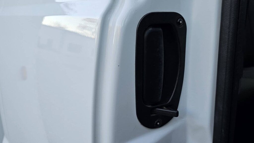 2016 Ford F-550 SuperCab XL Enclosed Service Truck - Photo 102 of 110