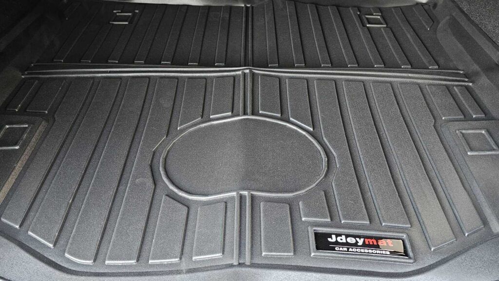 2013 Jeep Wrangler Unlimited Sport 4x4 - Photo 9 of 72