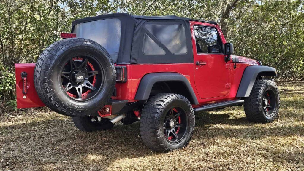 2012 Jeep Wrangler Sport 4x4 - Photo 12 of 59