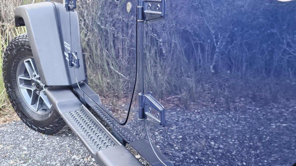 2013 Jeep Wrangler Unlimited Sport 4x4 - Photo 22 of 72