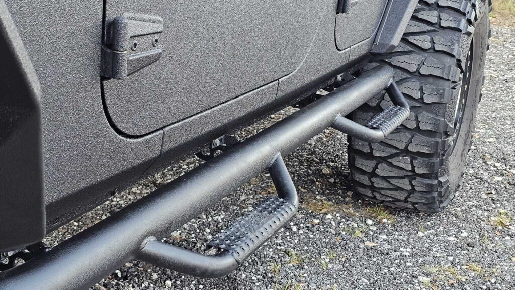 2017 Jeep Wrangler Unlimited Sport - Photo 23 of 72