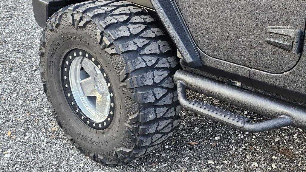 2017 Jeep Wrangler Unlimited Sport - Photo 31 of 72