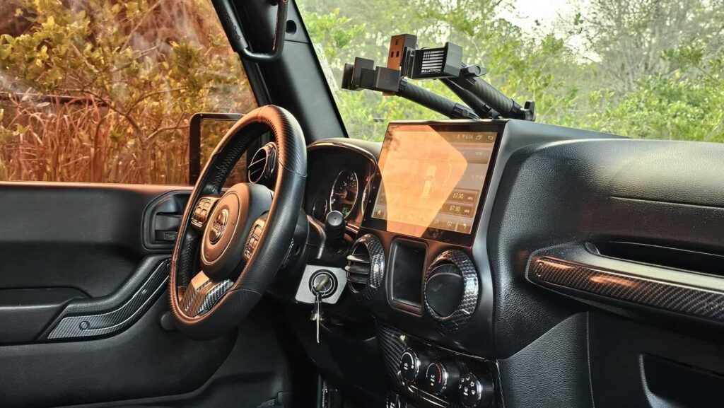 2017 Jeep Wrangler Unlimited Sport - Photo 41 of 72