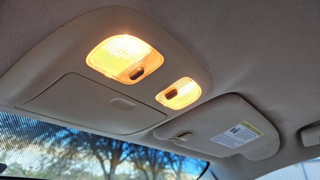 2010 Ford Fusion SE - Photo 47 of 76