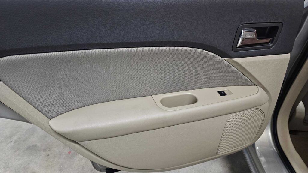 2010 Ford Fusion SE - Photo 51 of 76