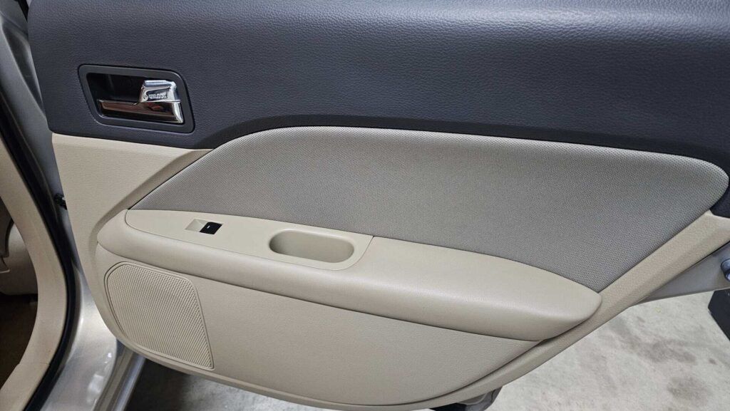 2010 Ford Fusion SE - Photo 59 of 76
