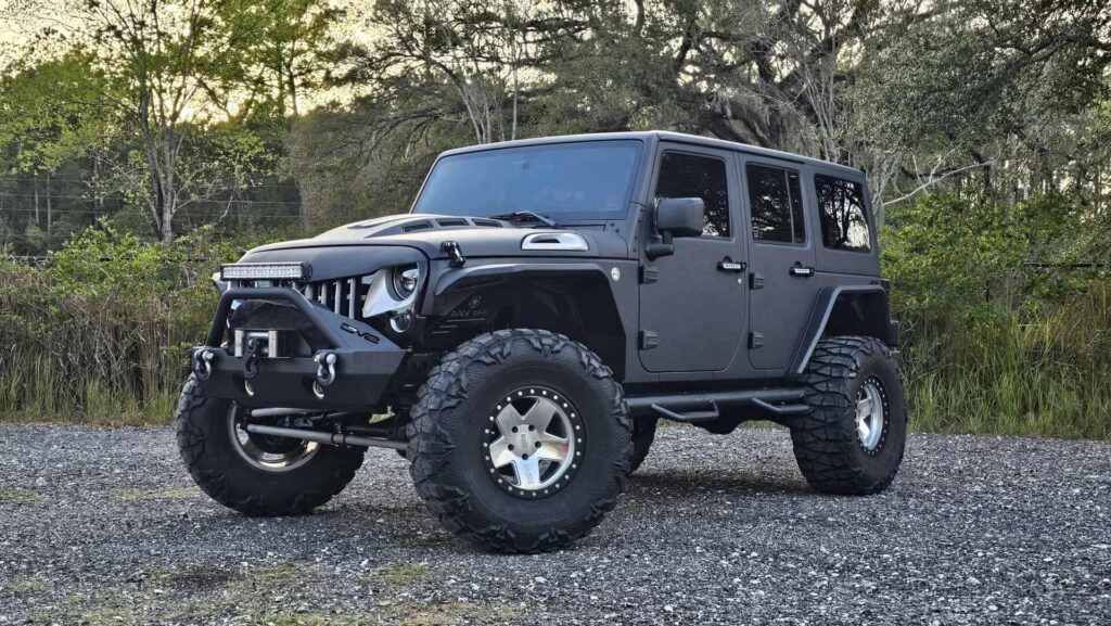 2017 Jeep Wrangler Unlimited Sport - Photo 69 of 72