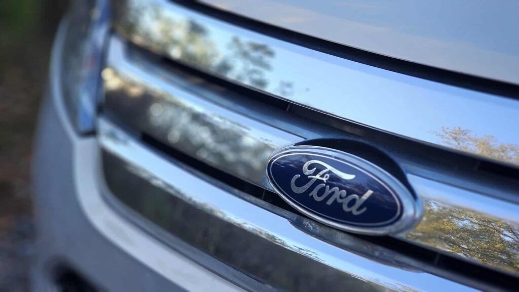 2010 Ford Fusion SE - Photo 74 of 76