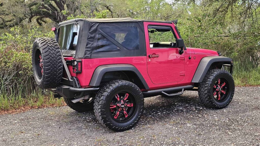 2012 Jeep Wrangler Sport 4x4 - Photo 5 of 77