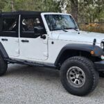 2016 Jeep Wrangler Unlimited Sport 4x4 - Photo 8 of 19