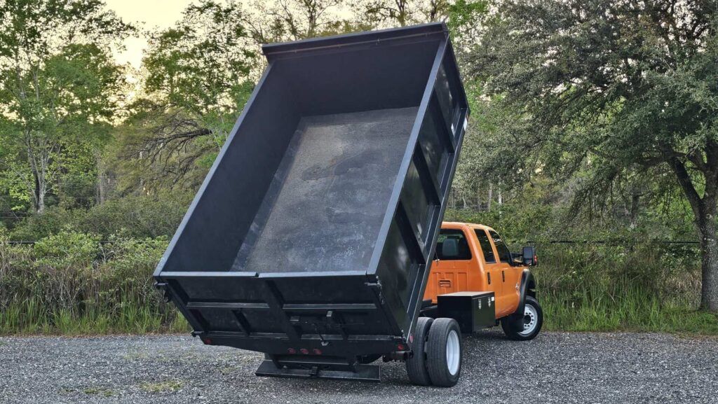 2014 Ford F-450 Crew Cab Landscape Dump Truck - Photo 14 of 91