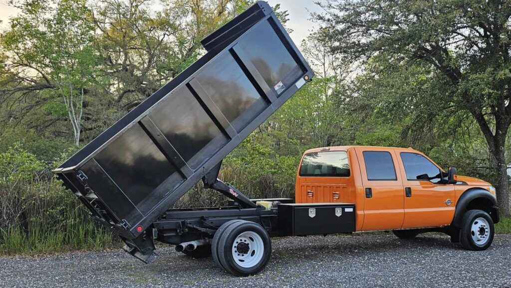 2014 Ford F-450 Crew Cab Landscape Dump Truck - Photo 15 of 91