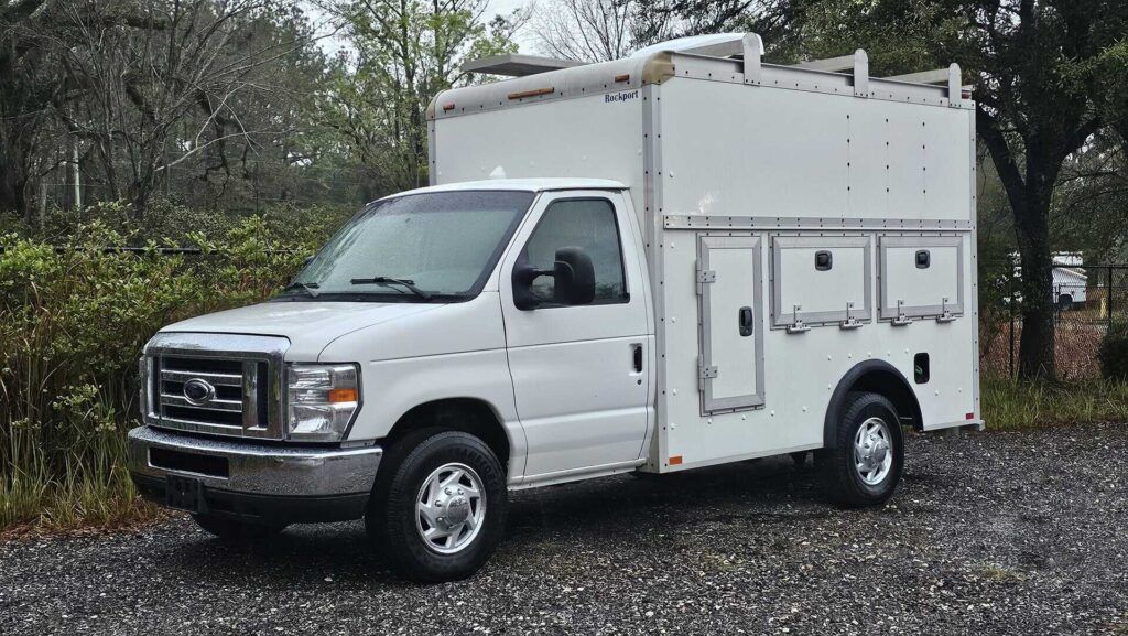 2008 Ford E-350 Enclosed Service Van - Photo 29 of 64