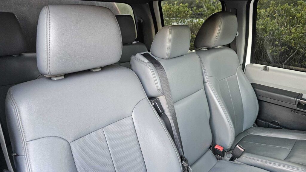 2014 Ford F-450 Crew Cab Landscape Dump Truck - Photo 38 of 91
