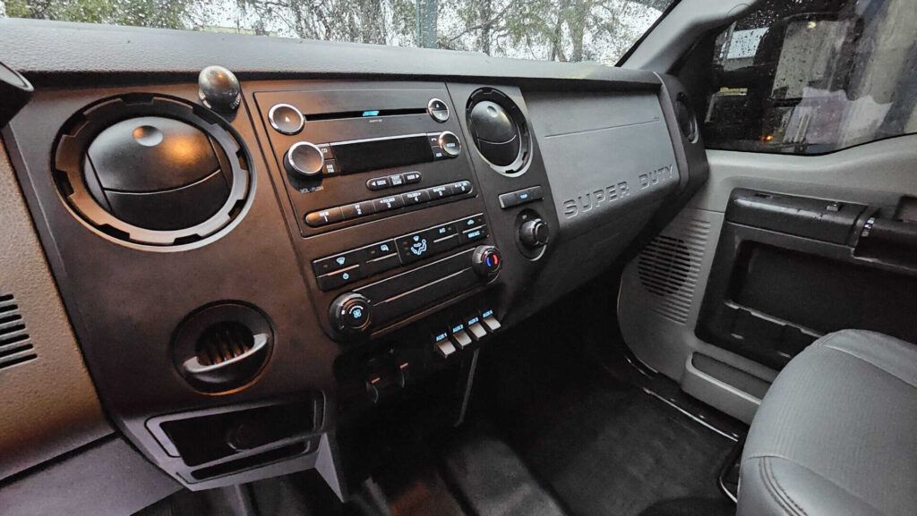 2014 Ford F-450 Crew Cab Landscape Dump Truck - Photo 44 of 91