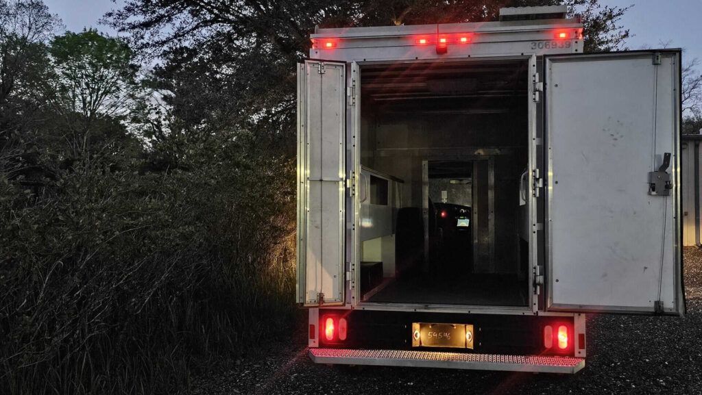 2008 Ford E-350 Enclosed Service Van - Photo 44 of 64