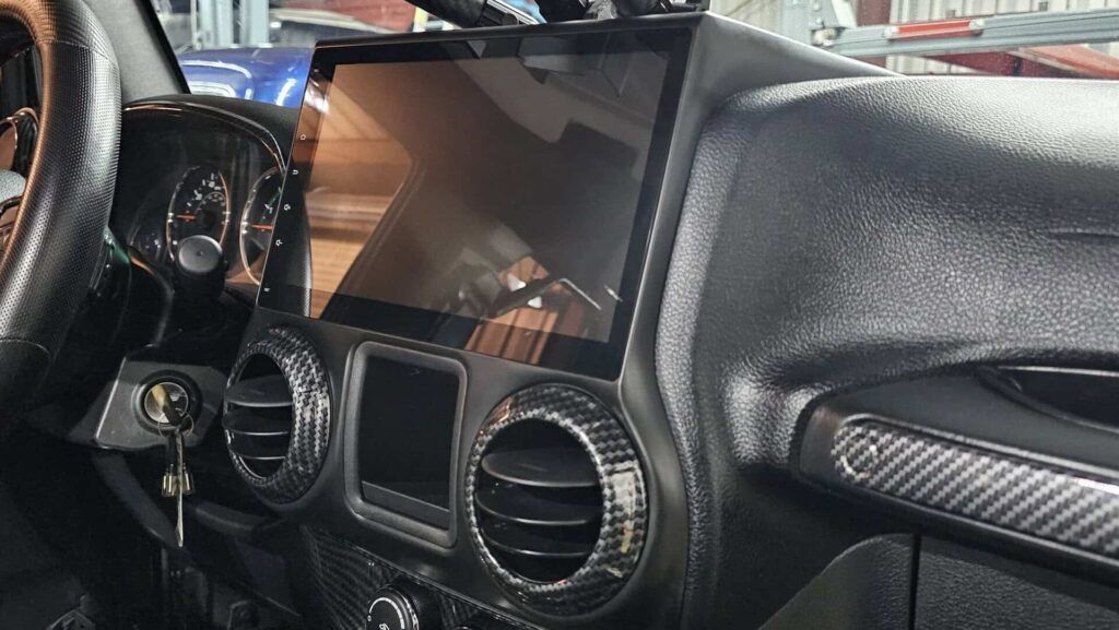 2017 Jeep Wrangler Unlimited Sport - Photo 49 of 72