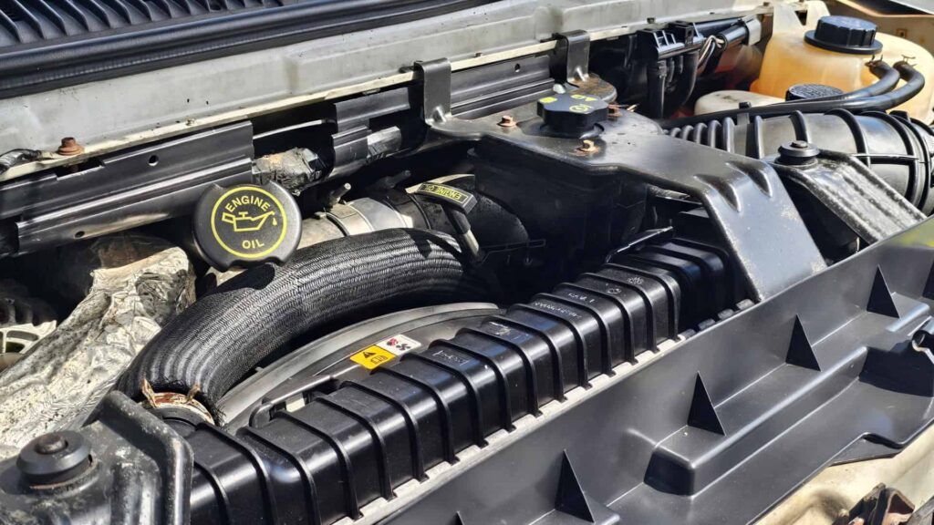 2008 Ford E-350 Enclosed Service Van - Photo 60 of 64