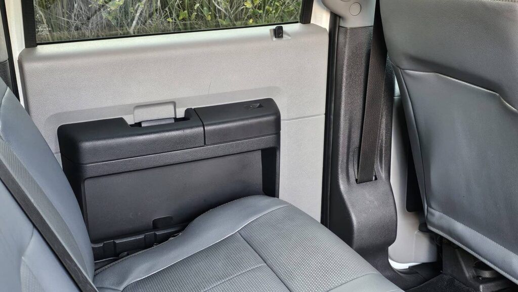 2014 Ford F-450 Crew Cab Landscape Dump Truck - Photo 67 of 91