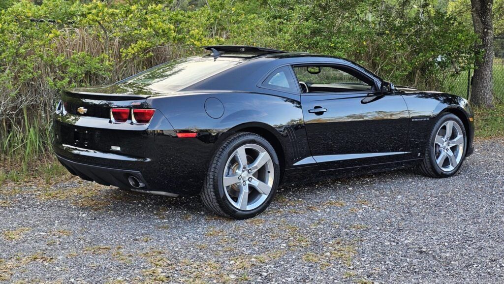2010 Chevrolet Camaro 2SS - Photo 12 of 160