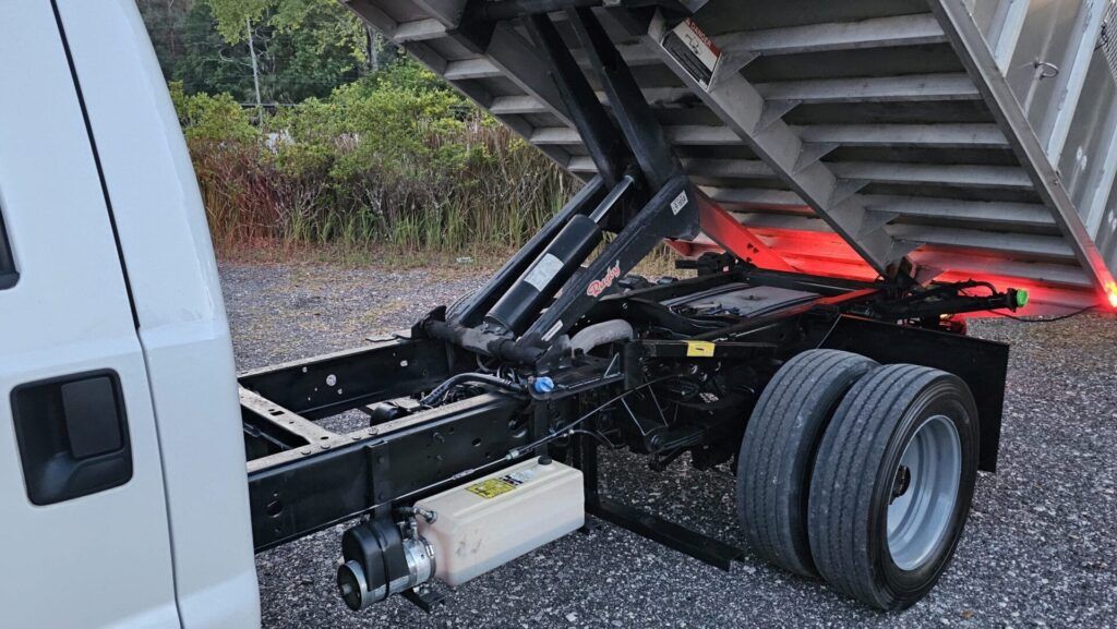 2015 Ford F-450 4x4 Landscape Dump Truck - Photo 14 of 94