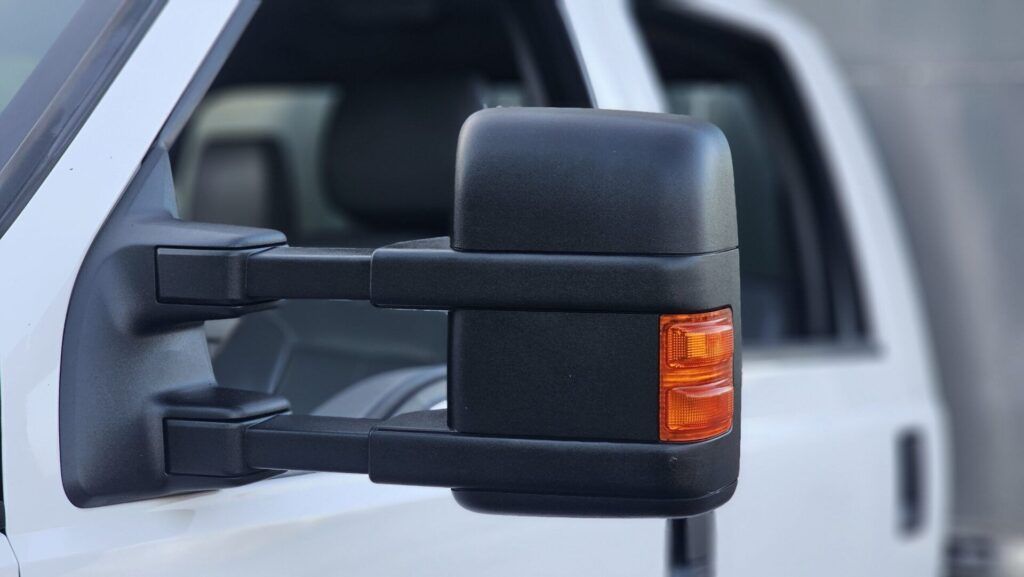 2015 Ford F-450 4x4 Landscape Dump Truck - Photo 28 of 94
