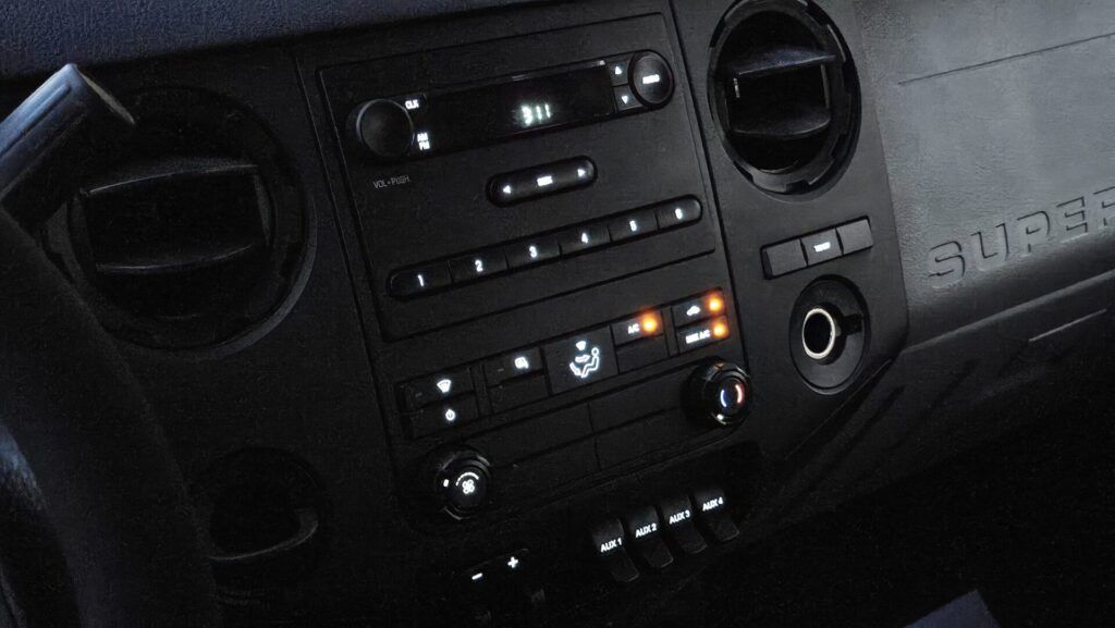 2015 Ford F-450 4x4 Landscape Dump Truck - Photo 46 of 94