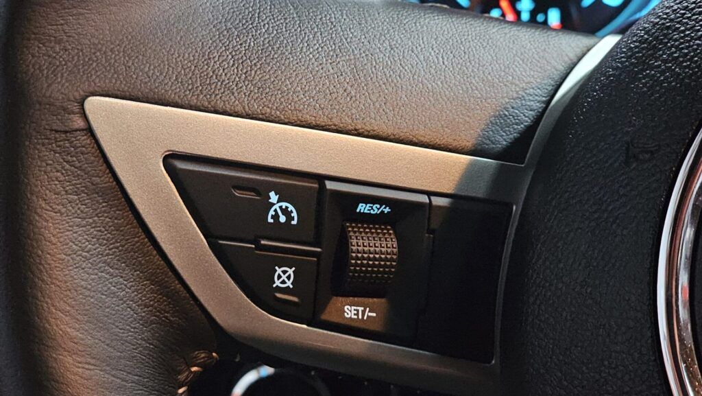 2010 Chevrolet Camaro 2SS - Photo 49 of 160